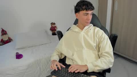 Camilo online show from 4, 12, 2025