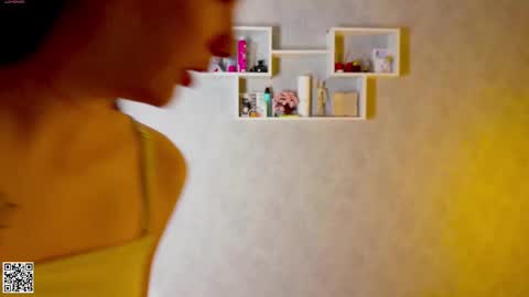 Hello My name is Rina  im new model here and little but shy but curious. online show from 19, 1, 2026