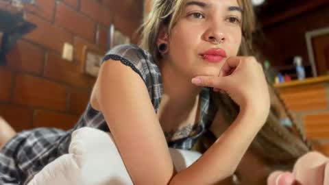 camii19y online show from 11, 9, 2025