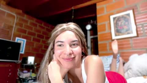 camii19y online show from 22, 9, 2025