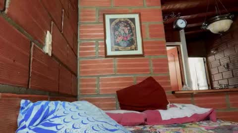 camii19y online show from 30, 10, 2025