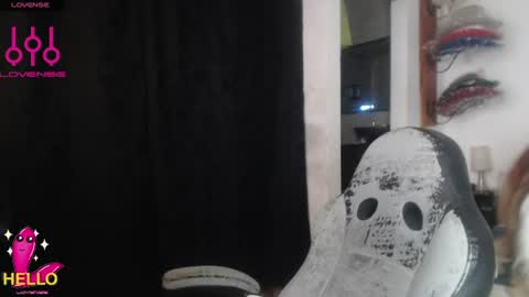 Snapshot of camila_bigcock_ts chatting on 17, 6, 2026 camila online show from 17, 6, 2026