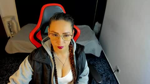 camila_bj online show from 20, 5, 2026