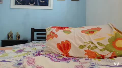 Snapshot of camila_blandexxxx chatting on 31, 1, 2025 Instagram camila blande1 online show from 31, 1, 2025