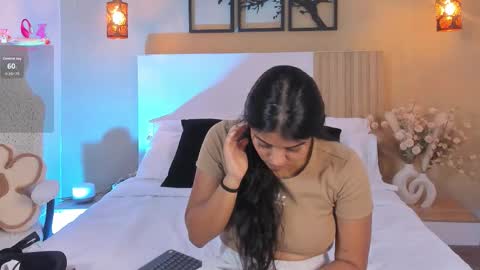 camila_bustamante_ online show from 9, 10, 2025