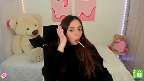 Snapshot of camila_ec2 chatting on 11, 12, 2024 C A M I online show from 11, 12, 2024