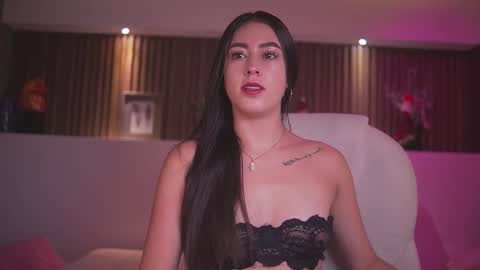 camila_martinez9 online show from 12, 1, 2026