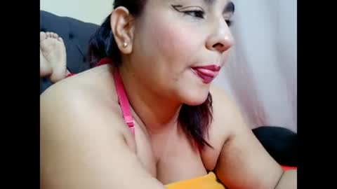 Camila Browm online show from 18, 2, 2025