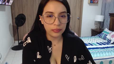 Snapshot of camilacarter chatting on 11, 6, 2026 camilacarter online show from 11, 6, 2026