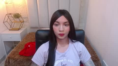 Snapshot of camilah_tk chatting on 17, 4, 2026 Cami online show from 17, 4, 2026
