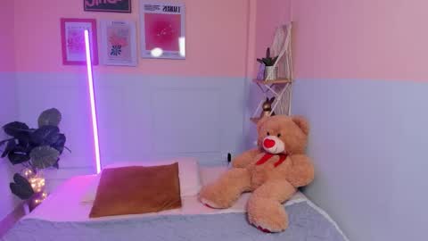 Camila  online show from 5, 12, 2025