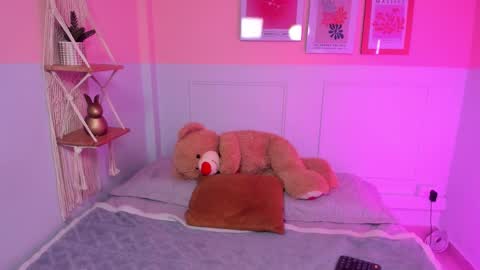 Camila  online show from 13, 2, 2026