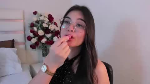 Camila online show from 11, 2, 2025