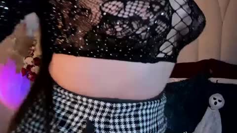 Camila online show from 14, 10, 2025