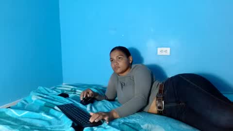Snapshot of camilavagina24 chatting on 12, 6, 2026 Camila online show from 12, 6, 2026