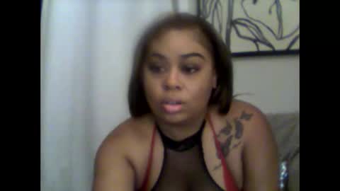 Snapshot of camiliaskye chatting on 19, 11, 2025 camiliaskye online show from 19, 11, 2025