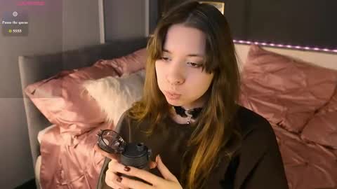 Snapshot of camilla_evers chatting on 25, 4, 2026 Camilla online show from 25, 4, 2026