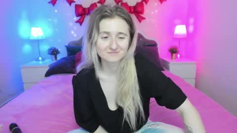Snapshot of camilladreamer chatting on 25, 4, 2026 camilladreamer online show from 25, 4, 2026