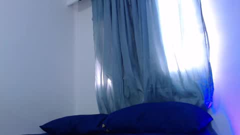 camilo_contre21 online show from 8, 3, 2025