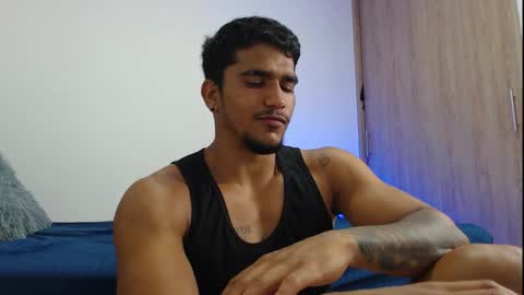 camilo_contre21 online show from 2, 12, 2025