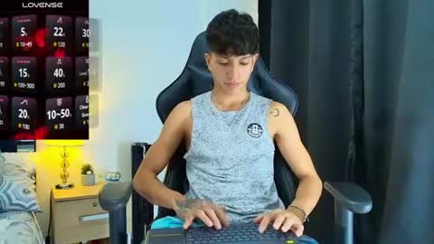 Snapshot of camilobass_ chatting on 19, 6, 2026 Camilo Bass online show from 19, 6, 2026