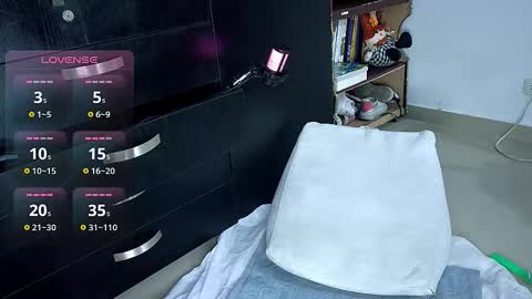 Cami  online show from 3, 11, 2025