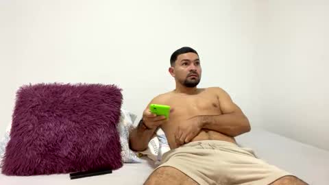 Snapshot of camilor_30 chatting on 17, 11, 2025 camilor_30 online show from 17, 11, 2025