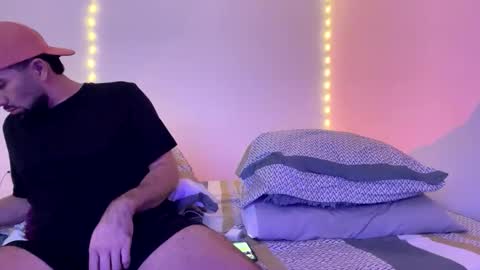 Snapshot of camilor_30 chatting on 18, 12, 2025 camilor_30 online show from 18, 12, 2025