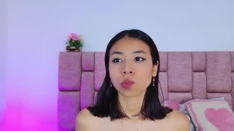 camiluxe online show from 19, 11, 2025