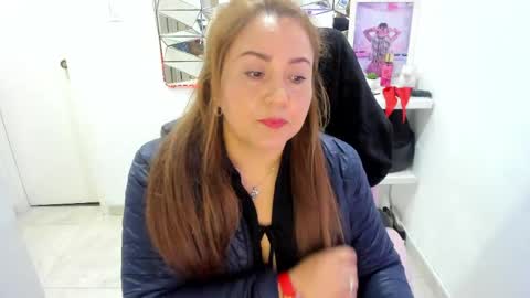camixxx_m online show from 25, 5, 2026