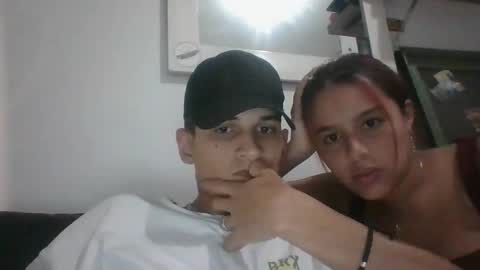 Noah y Lia online show from 6, 11, 2025