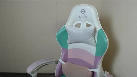 cammila horn online show from 28, 10, 2025