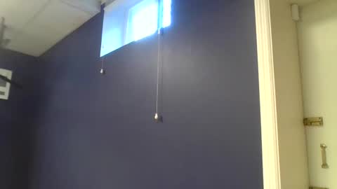 cammyman6900 online show from 4, 2, 2025