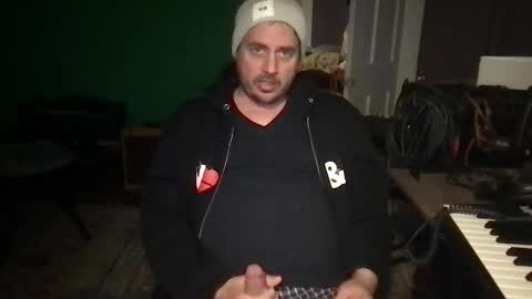 camunity online show from 19, 4, 2026