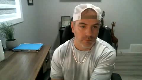 CanadianBacon6969 online show from 24, 6, 2026