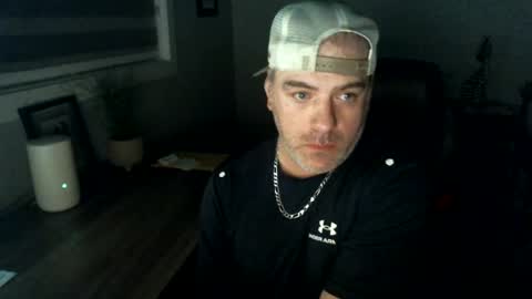 CanadianBacon6969 online show from 9, 8, 2026