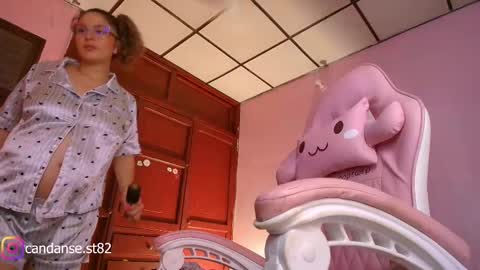 Candase online show from 3, 2, 2026