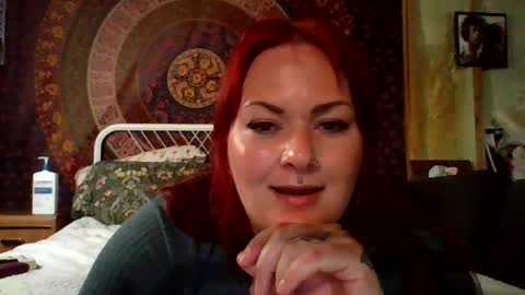 Snapshot of candiredd chatting on 11, 7, 2026 candiredd online show from 11, 7, 2026