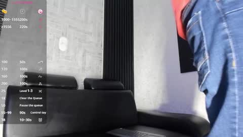 candresruiz online show from 25, 10, 2025