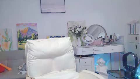 candy8998 online show from 9, 11, 2025