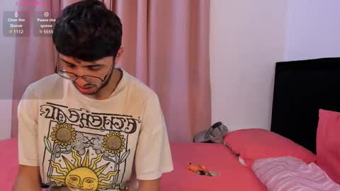 Candy online show from 21, 12, 2025