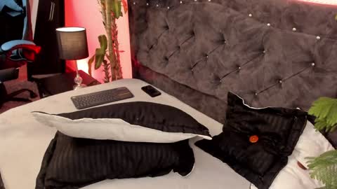 CamilaInstagram candy canne  Pvt open online show from 13, 12, 2024