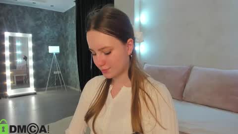 Candy online show from 14, 10, 2025