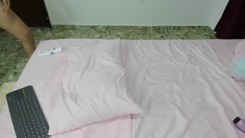 candy_crazy15 online show from 8, 3, 2025