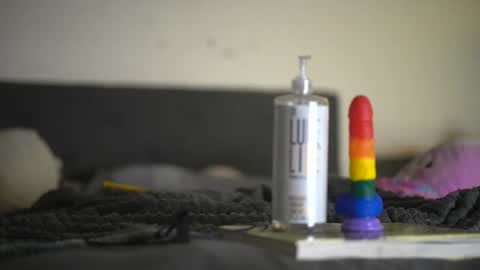 Snapshot of candy_girls_4_u chatting on 2, 12, 2025 ExtraCandy online show from 2, 12, 2025