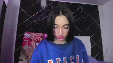 Leila  online show from 13, 3, 2026