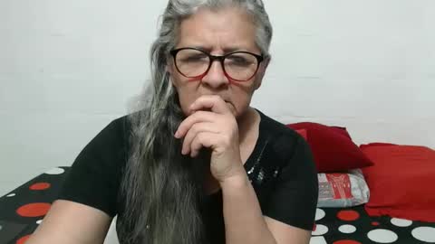 candy online show from 28, 11, 2025