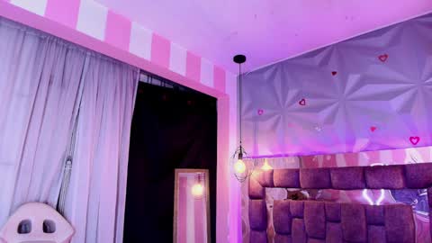 Ania online show from 4, 4, 2026