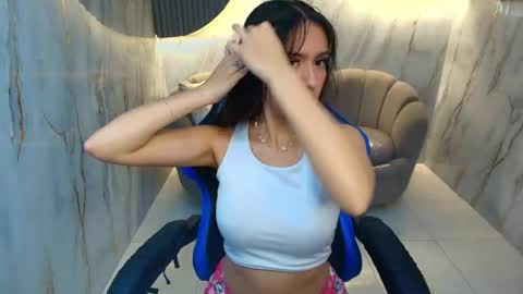 Snapshot of candy_sky_r chatting on 15, 5, 2026 Candy online show from 15, 5, 2026
