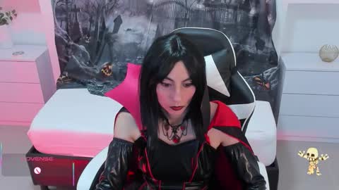 CANDY online show from 31, 10, 2025